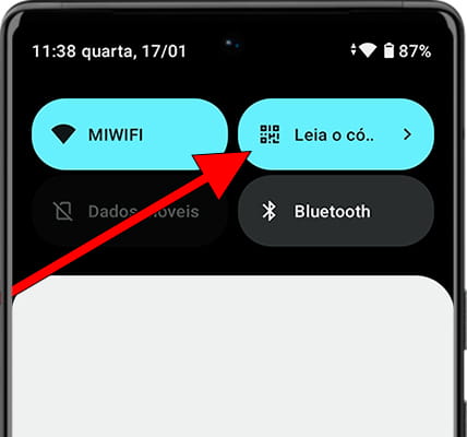 Capture o código QR do painel rápido
 Android